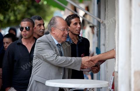 Mustapha Ben Jaafar campaigns in Grombalia, Cap Bon, for Ettakatol’s Nabeul slate; meets with citizens