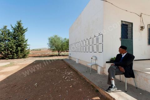 Bureau de vote à Ghenjana, un hameau sur la route entre le Kef et Jendouba