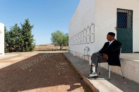 Bureau de vote à Ghenjana, un hameau sur la route entre le Kef et Jendouba