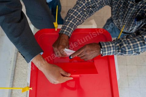 Bureau de vote à Mutoul sur la route entre Le Kef et Jendouba
