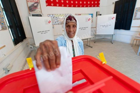 Bureau de vote à Mutoul sur la route entre Le Kef et Jendouba
