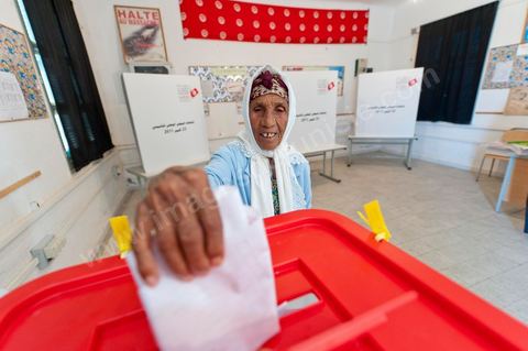 Bureau de vote à Mutoul sur la route entre Le Kef et Jendouba