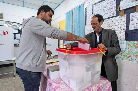 Bureau de vote au centre ville de Béja