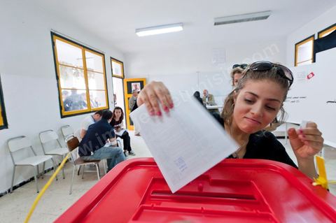 Bureau de vote au à El Menzah V quartier bourgeois de Tunis