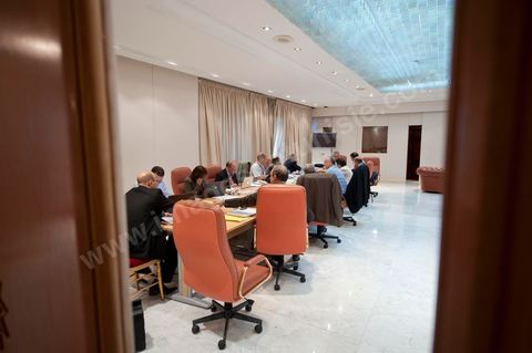 October 27: Meeting with Kamel Jendoubi, president of the ISIE, and members of the ISIE to discuss the final deliberations on the election results, just minutes before the decision to release the election results and disqualify several candidate lists.