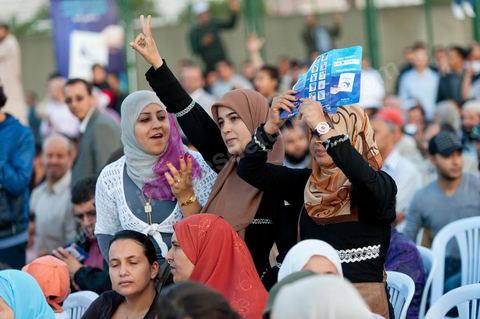 Meeting de cloture du parti Ennahdha à Ben Arous dans le stade de foot en présence du président Rached Ghannouchi