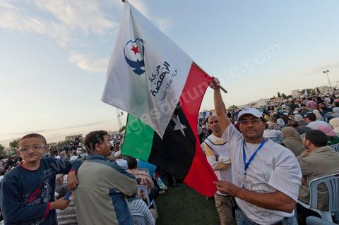 Meeting de cloture du parti Ennahdha à Ben Arous dans le stade de foot en présence du président Rached Ghannouchi