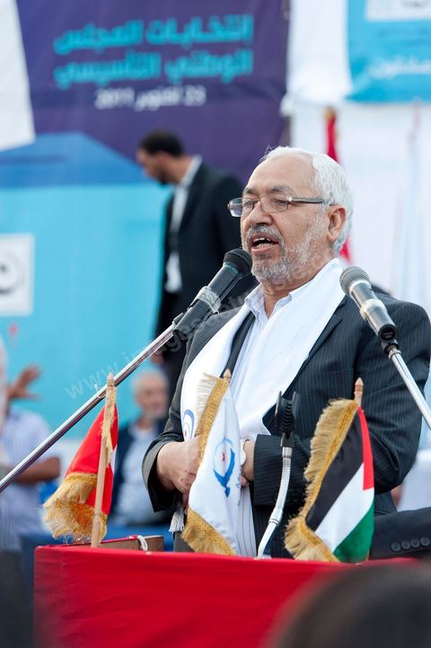Discours de Rached Ghannouchi au Meeting de cloture du parti Ennahdha à Ben Arous dans le stade de foot en présence du président Rached Ghannouchi