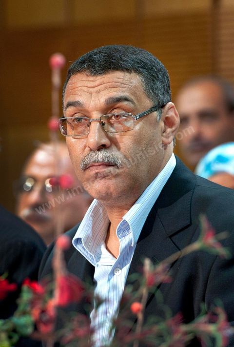 28 octobre : Abdelhamid Jelassi, porte parole de Ennahdha à la conférence de presse du parti Ennahdha au lendemain des résultats officiels des élections pour la constituante remportée avec 41,5 % des voix pour Ennahdha.