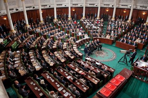 November 22, 2011: First meeting of the Constituent Assembly elected on October 23, with the first session attended by the 217 elected deputies, members of Beji Caïd Essebsi’s outgoing government, and the outgoing President of the Republic, Mr. Foued Mbazaa. 