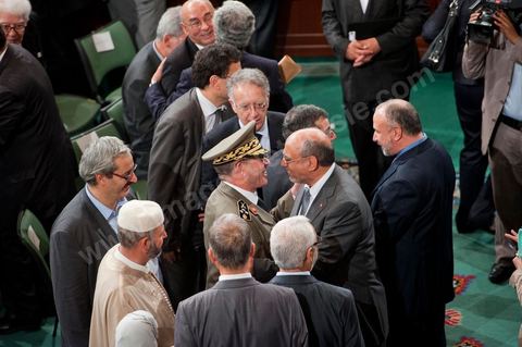 22 novembre 2011 : Hamadi Jebali et le Général Amar pour la Première réunion de l'assemblée constituante élue le 23 octobre avce en 1ère séance la présence des 217 députés élus, les membres du gouvernement de Beji CaÎd Essebsi sortant et le Président la République sortant M. Foued Mbazaa. 