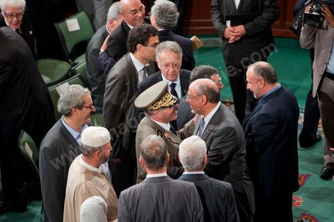 22 novembre 2011 : Hamadi Jebali et le Général Amar pour la Première réunion de l'assemblée constituante élue le 23 octobre avce en 1ère séance la présence des 217 députés élus, les membres du gouvernement de Beji CaÎd Essebsi sortant et le Président la République sortant M. Foued Mbazaa. 