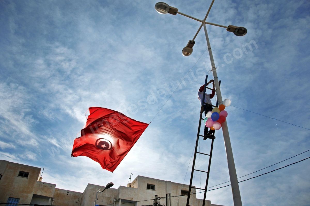 M10-800 SIDI BOUZDI Commemoration 71222011