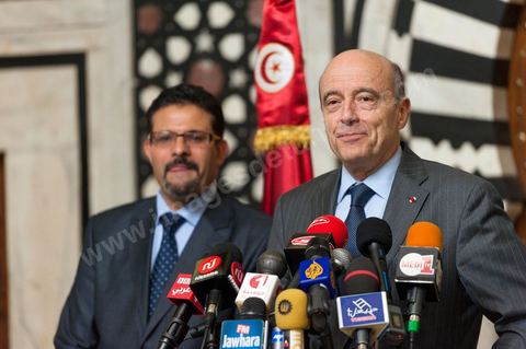 5 janvier : Conférence de presse avec M. Rafik Abdessalem, Ministre tunisien  des Affaires Etrangères et M. Alain Juppé, Ministre français des Affaires Etrangères lors de la Visite de M. Alain Juppé en Tunisie, 1ère visite offcieille occidentale depuis la mise en place du nouveau gouvernement tunisien issu des élections du 23 octobre.