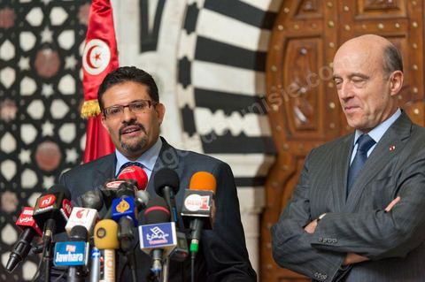 5 janvier : Conférence de presse avec M. Rafik Abdessalem, Ministre tunisien  des Affaires Etrangères et M. Alain Juppé, Ministre français des Affaires Etrangères lors de la Visite de M. Alain Juppé en Tunisie, 1ère visite offcieille occidentale depuis la mise en place du nouveau gouvernement tunisien issu des élections du 23 octobre.