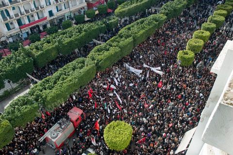 14 janvier 2012 : commémoration à Tunis du premier anniversaire de la Révolution tunisienne, le 14 janvier étant la date de la fuite de l'ex Président vers l'Arabie Saoudide. 