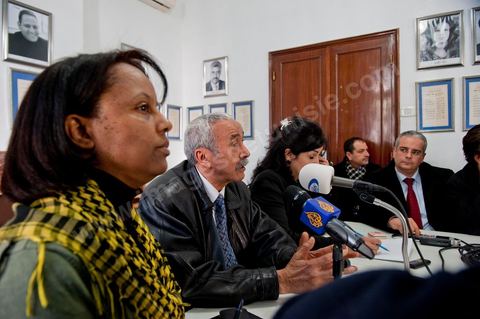 20 février : Conférence de presse au syndicat national des journalistes tunisiens avec le cabinet d'avocats qui défend le journaliste Nasreddine Ben Saïda, directeur du journal Attounisia, mis en prison il y a une semaine pour la publication d'une image d'une femme dénudée. Lors de cette conférence de presse le groupe d'avocats ont souligné que Nasreddine Ben Saida a entamé depuis samedi une grève de la faim dans sa cellule de la prison de Mornaguia. Maitre Khaled Krichi a souligné pour sa part que le maintien en prison de son client a été fait sur ordre de l'instruction publique et non suite à une plainte. De ce fait cette affaire est d'ordre politique et non pas juridique.