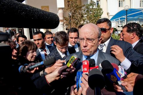24 février : conférence internationale des amis du peuple syrien à Tunis avec 60 MAE. arrivée de Alain Juppé