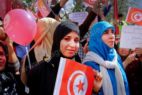 1er mai 2012 sur l'avenue Habib Bourguiba, manifestation des syndicalistes et des travailleurs tunisiens sur l'avenue pour la fête du travail. Place Med Ali pendant le discours du patron de l'UGTT