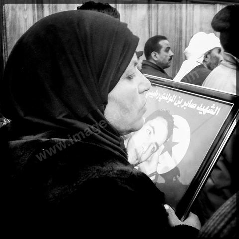 Audience du Tribunal militaire du Kef où sont jugés les responsables des morts notamment de Thala et Kasserine. Familles des victimes.