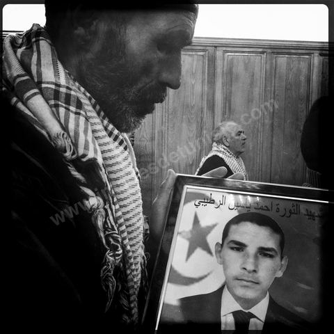 Audience du Tribunal militaire du Kef où sont jugés les responsables des morts notamment de Thala et Kasserine. Familles des victimes.