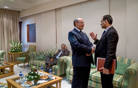 23 juin au Palais des Congrès de Tunis manifestation pour le "Lancement des Consultations sur le Budget 2013, Préparons l'avenir pour un développement équitable et inclusif d'une Tunisie Nouvelle" présidée par Hamadi Jebali, Premier Ministre Tunisien, avec la présence exceptionnelle de Joseph Stiglitz, Prix Nobel d'Economie 2011 et les membres du gourvenement.