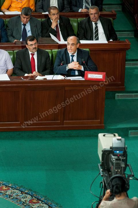 June 29: Hamadi Jebali, head of government (bottom right), with Ali Laryedh, Minister of the Interior; and just above on the right, Noureddine Bhiri, Minister of Justice, at the plenary session of the National Constituent Assembly, attended by Hamadi Jebali, head of government, and a large number of ministers. This plenary session was convened to hear the government’s statement on the case of the extradition of former Libyan Prime Minister Baghdadi Mahmoudi. 