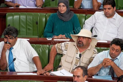 June 29: Wearing his straw hat, Brahim Kassas, the representative from the south elected on the El Aridha popular petition, attended the plenary session of the National Constituent Assembly, which was attended by Hamadi Jebali, the head of government, and a large number of ministers. This plenary session was convened to hear the government’s statement on the extradition case of former Libyan Prime Minister Baghdadi Mahmoudi. 