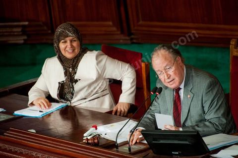 June 29: Mustapha Ben Jaafar (Ettakatol), president of the National Constituent Assembly (NCA), and Meherzia Laabidi (Ennahdha), first vice president, presided over the plenary session of the National Constituent Assembly, attended by Hamadi Jebali, head of government, and a large number of ministers. This plenary session was convened to hear the government’s statement on the case of the extradition of former Libyan Prime Minister Baghdadi Mahmoudi. 