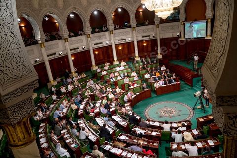 June 29: The National Constituent Assembly’s chamber was packed this Friday for the plenary session, attended by Hamadi Jebali, head of government, and a large number of ministers. This plenary session was convened to hear the government’s statement on the extradition case involving former Libyan Prime Minister Baghdadi Mahmoudi. 