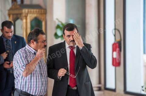 29 juin : arrivée de Ali Laryedh, ministre de l'Intereiru à la séance plénière à l'Assemblée Nationale Constituante avec la présence de Hamadi Jebali, chef du gouvernement, et un grand nombre de ministres. Cette séance plénière a été convoqué pour entendre le gouvernement sur l'affaire de l'extradition de ex-premier ministre libyen Baghdadi Mahmoudi. 