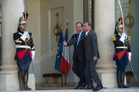 July 17: François Hollande welcomed Moncef Marzouki on the steps of the Élysée Palace on the first day of the official visit to Paris and Marseille by Moncef Marzouki, President of the Republic of Tunisia