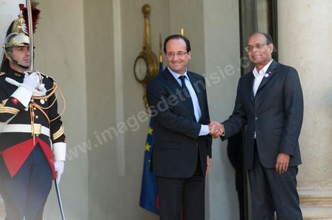 July 17: François Hollande welcomed Moncef Marzouki on the steps of the Élysée Palace on the first day of the official visit to Paris and Marseille by Moncef Marzouki, President of the Republic of Tunisia