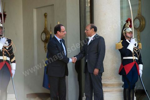 July 17: François Hollande welcomed Moncef Marzouki on the steps of the Élysée Palace on the first day of the official visit to Paris and Marseille by Moncef Marzouki, President of the Republic of Tunisia