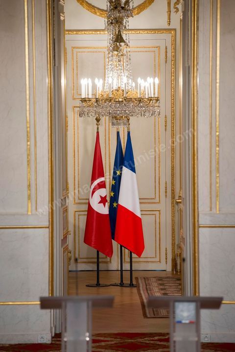 July 17: Press conference following the meeting between the two presidents at the Élysée Palace—François Hollande and Moncef Marzouki—on the first day of the official visit to Paris and Marseille by Moncef Marzouki, President of the Republic of Tunisia
