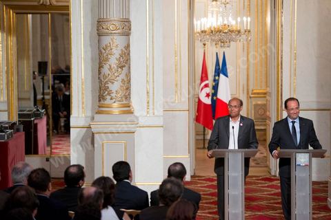 July 17: Press conference following the meeting between the two presidents at the Élysée Palace—François Hollande and Moncef Marzouki—on the first day of the official visit to Paris and Marseille by Moncef Marzouki, President of the Republic of Tunisia