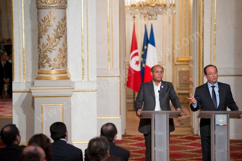July 17: Press conference following the meeting between the two presidents at the Élysée Palace—François Hollande and Moncef Marzouki—on the first day of the official visit to Paris and Marseille by Moncef Marzouki, President of the Republic of Tunisia