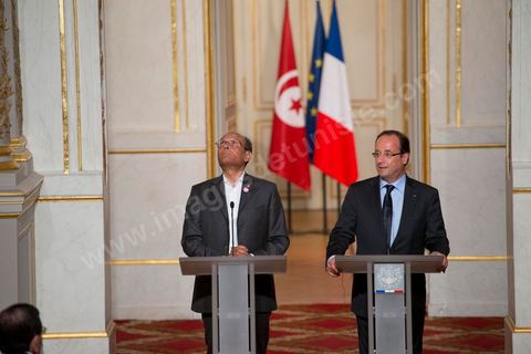July 17: Press conference following the meeting between the two presidents at the Élysée Palace—François Hollande and Moncef Marzouki—on the first day of the official visit to Paris and Marseille by Moncef Marzouki, President of the Republic of Tunisia