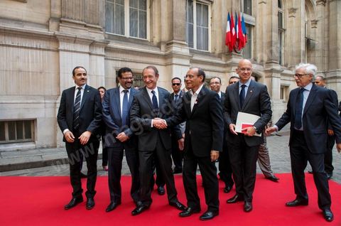 18 juillet : Le Président tunisien Moncef Marzouki est reçu à l'Hotel de Ville de Paris par Bertrand Delanoé, maire de Paris, au 2éme jour de la visite officielle de Moncef Marzouki, Président de la Républiqye tunisienne à Paris et Marseille