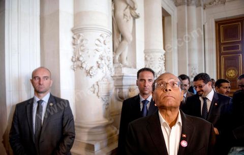 18 juillet : Le Président tunisien Moncef Marzouki est reçu à l'Hotel de Ville de Paris par Bertrand Delanoé, maire de Paris, au 2éme jour de la visite officielle de Moncef Marzouki, Président de la Républiqye tunisienne à Paris et Marseille