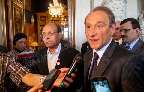 18 juillet : Le Président tunisien Moncef Marzouki est reçu à l'Hotel de Ville de Paris par Bertrand Delanoé, maire de Paris, au 2éme jour de la visite officielle de Moncef Marzouki, Président de la Républiqye tunisienne à Paris et Marseille
