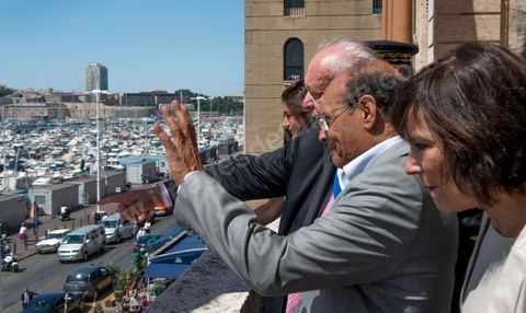 19 juillet : Moncef Marzouki reçu à la Mairie de Marseille par Claude Gaudin au 3éme jour de la visite officielle de Moncef Marzouki, Président de la République tunisienne à Paris et Marseille.