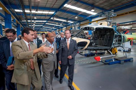19 juillet : Visite du site indutriel de Eurocopter à Marignane au 3éme jour de la visite officielle de Moncef Marzouki, Président de la République tunisienne à Paris et Marseille.