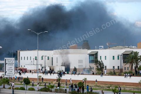 September 14, 2012: Salafists, acting on the orders of their leader Abu Ayad, attacked the U.S. Embassy in the Berges du Lac neighborhood. The clash between police and protesters demonstrating against the film “The Innocence of Muslims” lasted nearly three hours, with police firing tear gas and live rounds and protesters throwing stones. The toll: two people shot dead and about fifty injured on both sides.