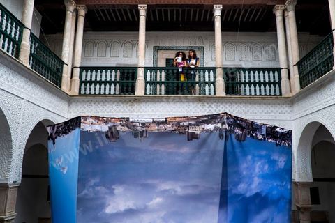 26 septembre 2012 : "Mondes flottants" de Meriem Bouderbala est une installation photographique au coeur dans le patio du Dar Haddad dans le cadre de Dream City 2012, "l'artiste face aux libertés" dans la médina de Tunis du 26 au 30 septembre. Au delà de la simple organisation d'une manifestation en espace public, chaque édition de Dream City est le fruit d'une recherche collective menée entre artistes sélectionnées et spécialistes de l'art, de la ville et des sciences humaines.