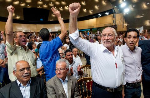 October 7, 2012: A major inaugural rally was held this Sunday to launch the Popular Front, the left-wing political party created following the unification of about ten left-wing parties under the leadership of figures such as Hamma Hammami and Chokri Belaïd.  “The Popular Front is the best option for governing the country during the next phase and achieving the goals of the revolution, thanks to its clear platform and its high level of expertise,” stated Hamma Hammami, Secretary-General of the Tunisian Labor Party, who will be the Popular Front’s presidential candidate. “The Front will enter the upcoming elections armed with an effective monetary, fiscal, and social approach and real solutions to all the problems facing the Tunisian people.”
