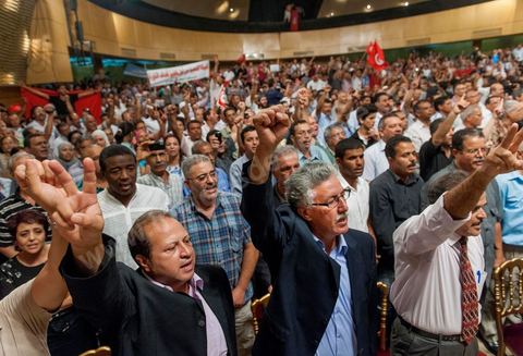October 7, 2012: Hamma Hammami attended the major inaugural rally this Sunday to launch the Popular Front, the left-wing political party created following the unification of about ten left-wing parties under the leadership of figures such as Hamma Hammami and Chokri Belaïd.  “The Popular Front is the best alternative to govern the country during the next phase and achieve the goals of the revolution, thanks to its clear platform and high level of expertise,” stated Hamma Hammami, Secretary-General of the Tunisian Labor Party, who will be the Popular Front’s presidential candidate. “The Front will enter the upcoming elections armed with an effective monetary, fiscal, and social approach and real solutions to all the problems facing the Tunisian people.”
