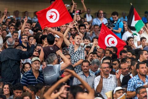 October 7, 2012: A major inaugural rally was held this Sunday to launch the Popular Front, the left-wing political party created following the unification of about ten left-wing parties under the leadership of figures such as Hamma Hammami and Chokri Belaïd.  “The Popular Front is the best option for governing the country during the next phase and achieving the goals of the revolution, thanks to its clear platform and its high level of expertise,” stated Hamma Hammami, Secretary-General of the Tunisian Labor Party, who will be the Popular Front’s presidential candidate. “The Front will enter the upcoming elections armed with an effective monetary, fiscal, and social approach and real solutions to all the problems facing the Tunisian people.”