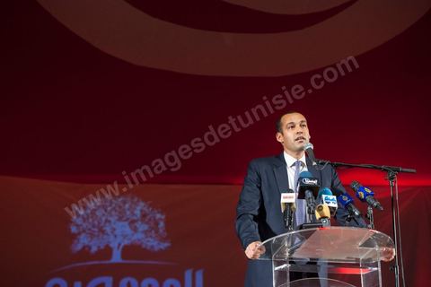 13 octobre 2012 : Yassine Brahim suite à l'annonce de la fusion d'Afek Tounes, notamment avec le Parti démocrate progressiste et le Parti républicain, est élu, en avril 2012, comme secrétaire exécutif de la nouvelle formation dénommée Parti Républicain. le Palais des Congrès s’est avéré trop petit pour accueillir les hommes et les femmes venues écouter le projet politique du Parti Républicain Al Joumhoury associé à Al Massar. Les responsables du parti Al Joumhoury Nejib Chebbi, Maya Jribi, Yassine Brahim, Saïd Aïdi sollicités de toute part sont entourés de personnalités politiques proches tels Ahmed Brahim, Samir Tayeb  d’al Massar  et d’autres, de courants politiques divers tels Mohsen Marzouk représentant Nida Tounes et Jawher Ben Mbarek représentant Desstourna, Hamma Hammami secrétaire général du PCOT, Parti communiste des ouvriers de Tunisie, Mohamed Kilani, président du parti socialiste de Gauche. Des députés parmi lesquels Nadia Chaabane, Khemais Ksilla, Issam Chebbi et de nombreuses associations ont assisté à cette manifestation.