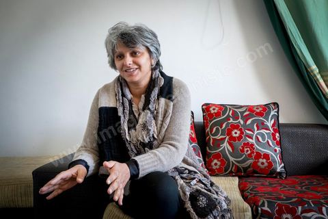 14 février 2012 : Basma Khalfaoui, avocate, femme de Chokri Belaid, leader politique du Front Populaire assassinat devant chez lui à Tunis le 6 février 2013. Une grande femme derrière un grand homme, au lendemain de cet assassinat, les Tunisiens, encore sous l’impact du choc qu’a été cet acte honni de tous ou presque, ont découvert la veuve de Chokri Belaïd, l’avocate Basma Khalfaoui. 